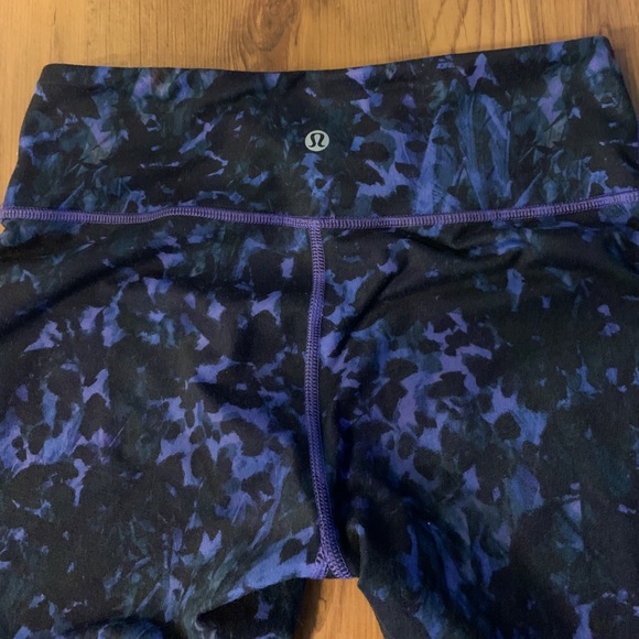 Lululemon cropped leggings - Picture 3 of 5